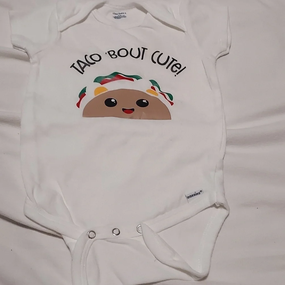 TACO bout cute Gerber one piece size 12M new with tag never worn 100%cotton